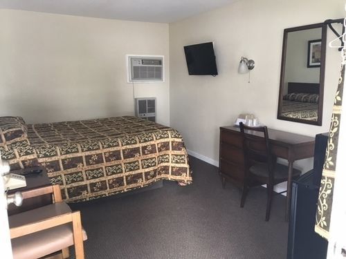 Penn Amish Motel Denver Exterior foto